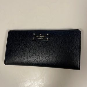 On HOLD!!! Kate Spade wallet